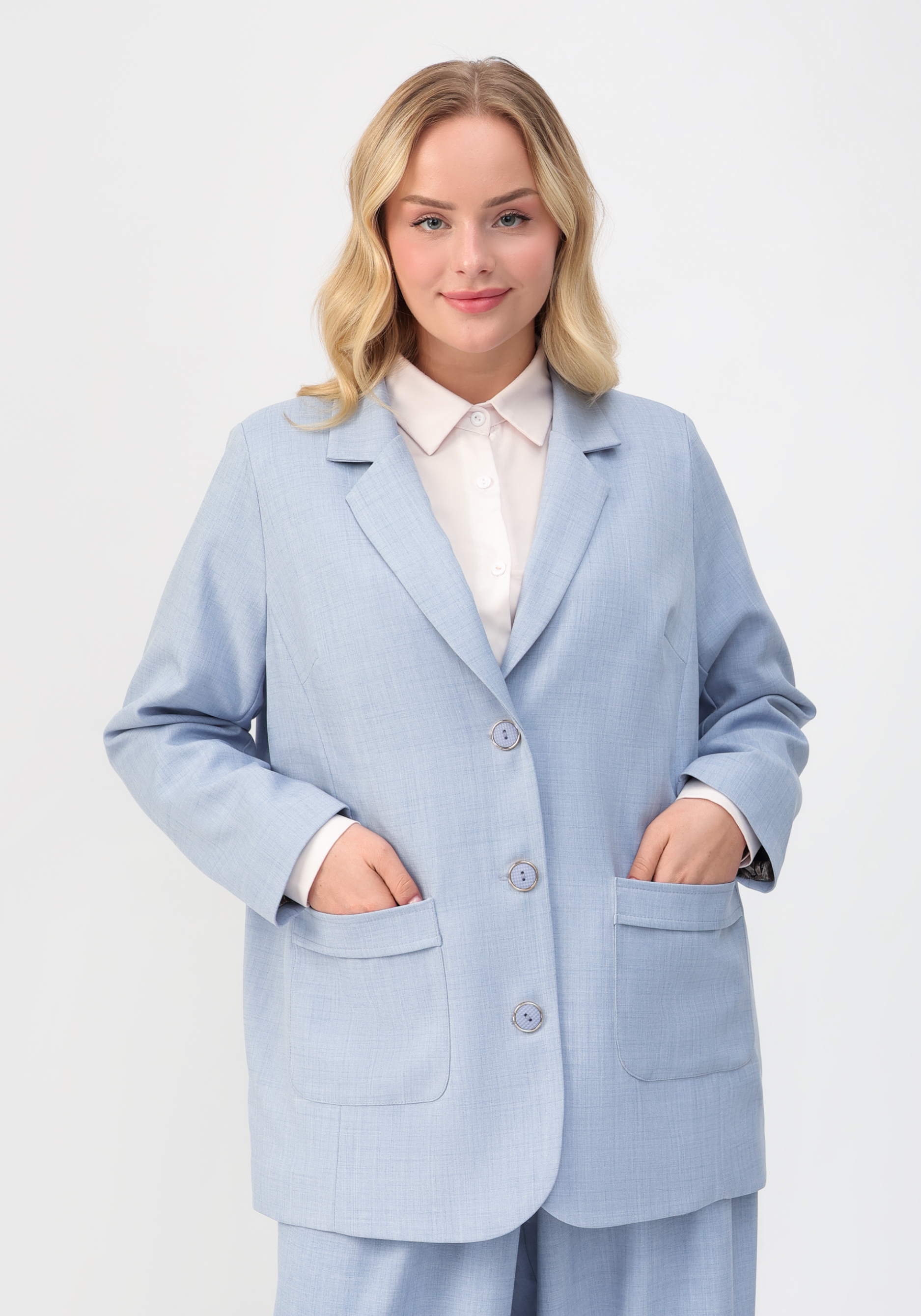 Жакет однобортный на пуговицах