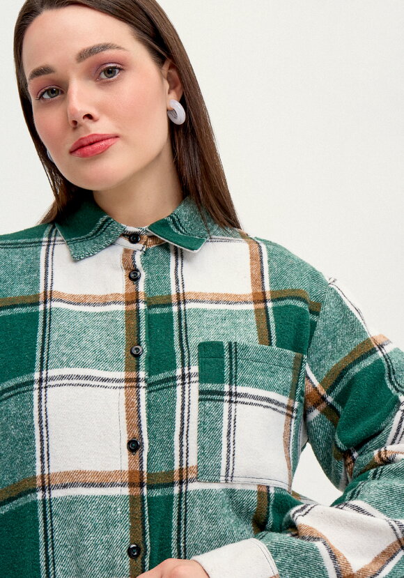 Рубашка в клетку с накладным карманом шир.  580, рис. 46