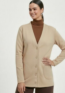 Кардиган на пуговицах утепленный