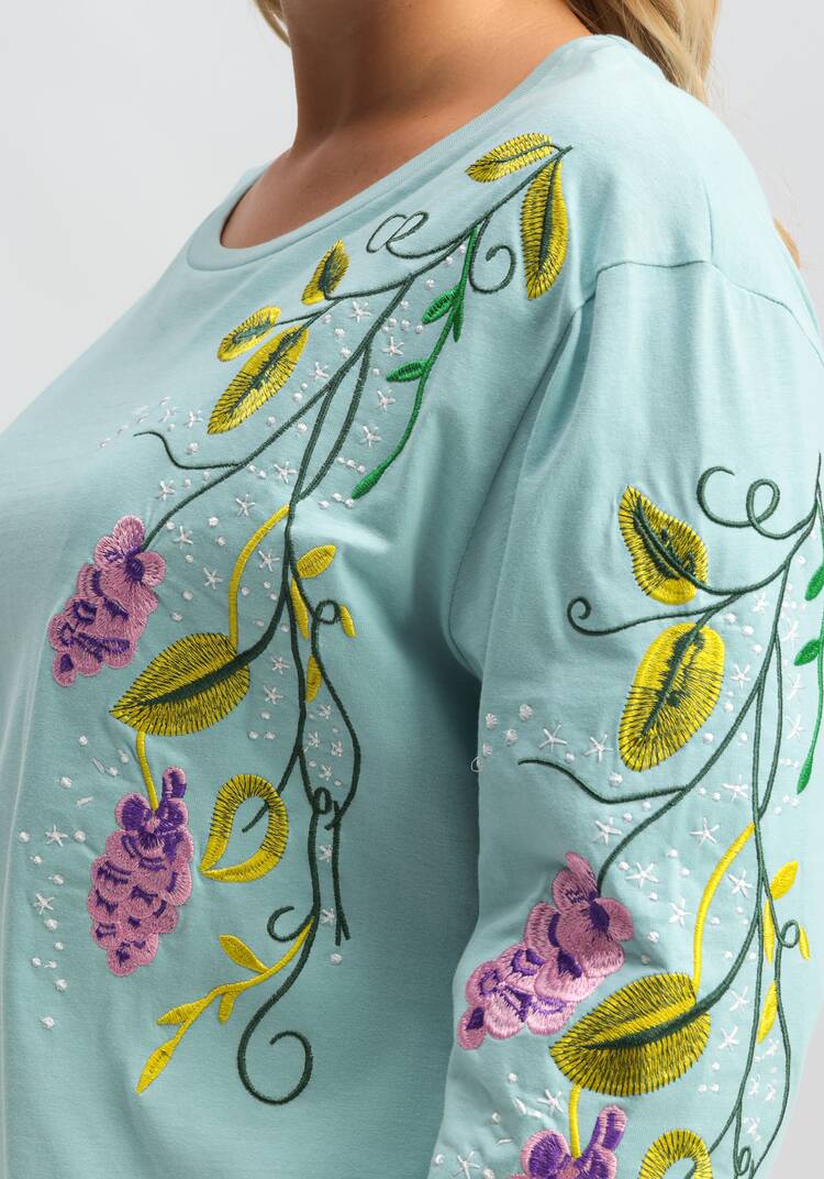 Лонгслив с вышивкой шир.  750, рис. 24