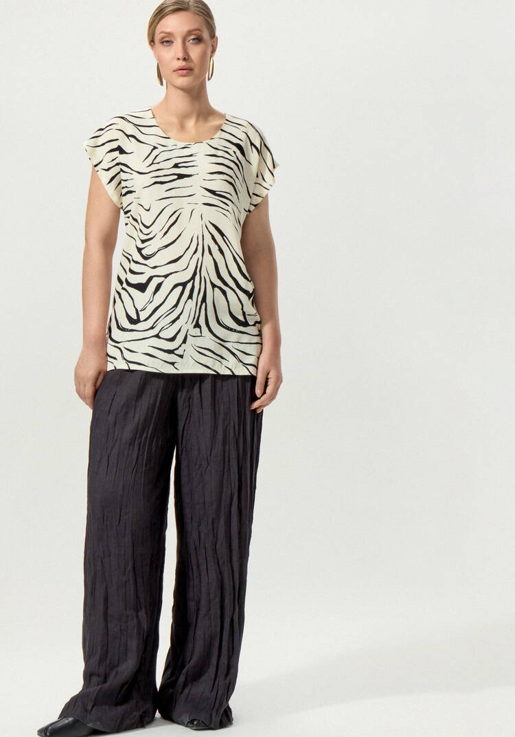 Блуза свободная с полосатым принтом шир.  750, рис. 18