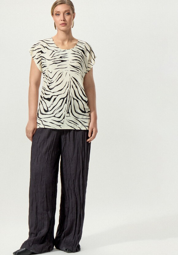 Блуза свободная с полосатым принтом шир.  580, рис. 18