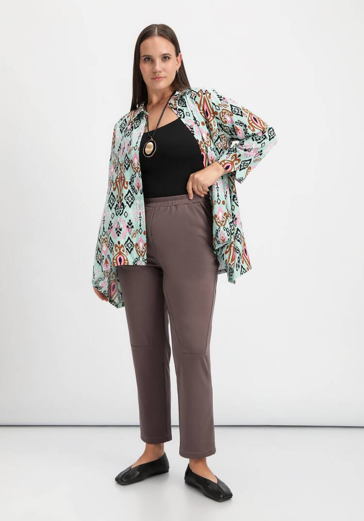 Брюки оригинального кроя на резинке шир.  750, рис. 19