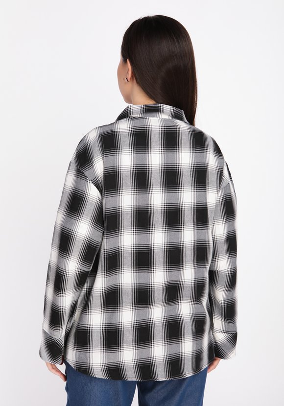 Блуза в клетку с накладными карманами шир.  580, рис. 23