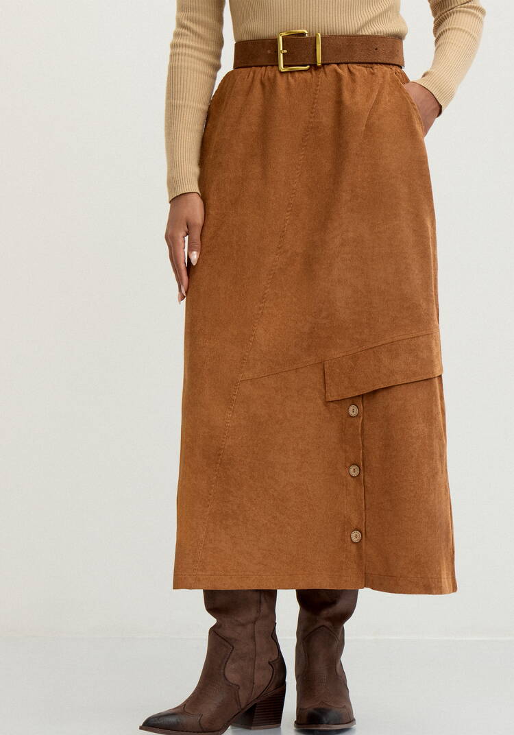 Юбка с декоративными пуговицами и клапаном шир.  750, рис. 11