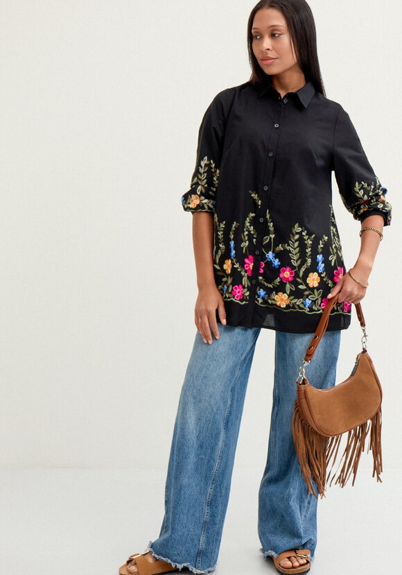 Рубашка с цветочной вышивкой шир.  580, рис. 2