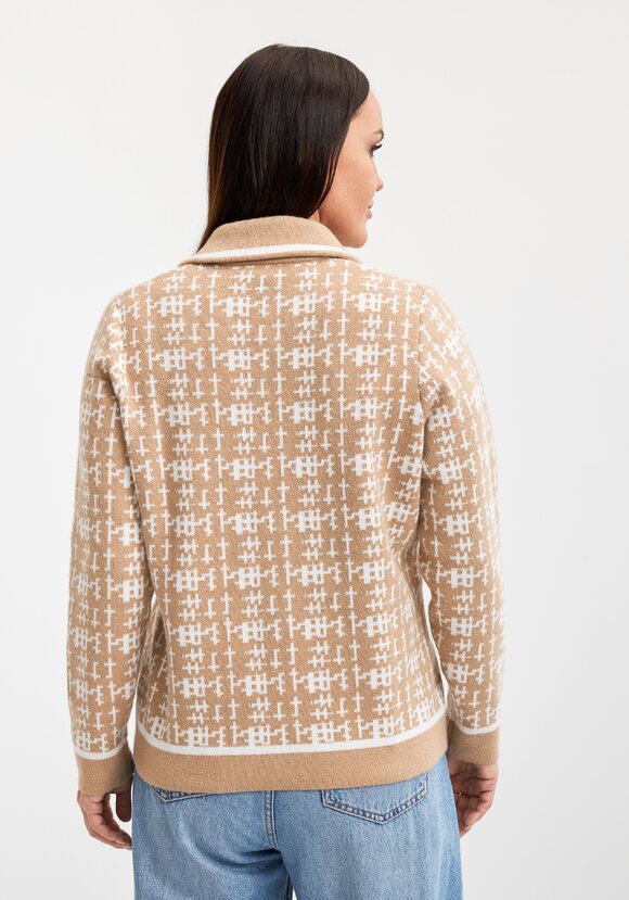 Кардиган трикотажный с отложным воротником шир.  580, рис. 3