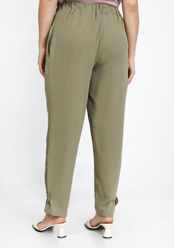 Брюки с патами по низу изделия шир.  580, рис. 5