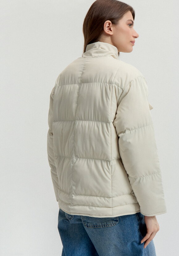 Куртка со съемным воротником шир.  580, рис. 3