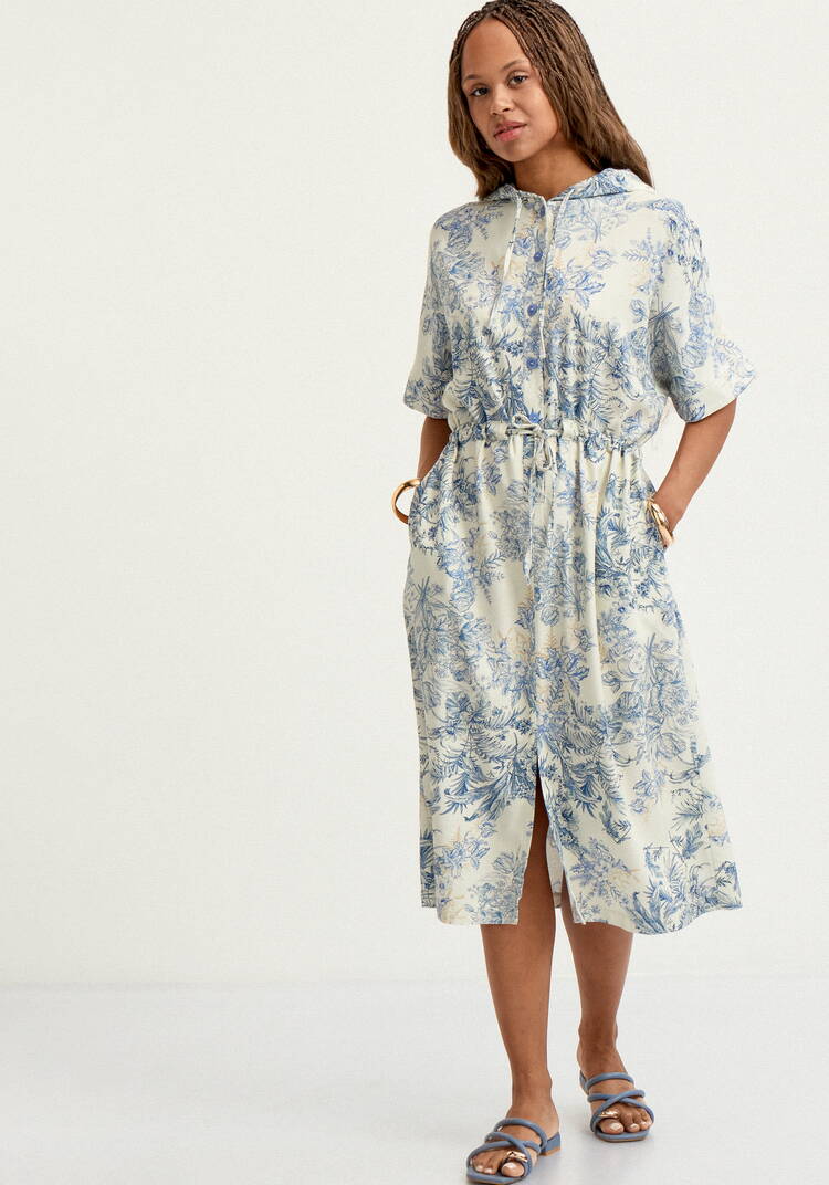 Платье изо льна с капюшоном шир.  750, рис. 9