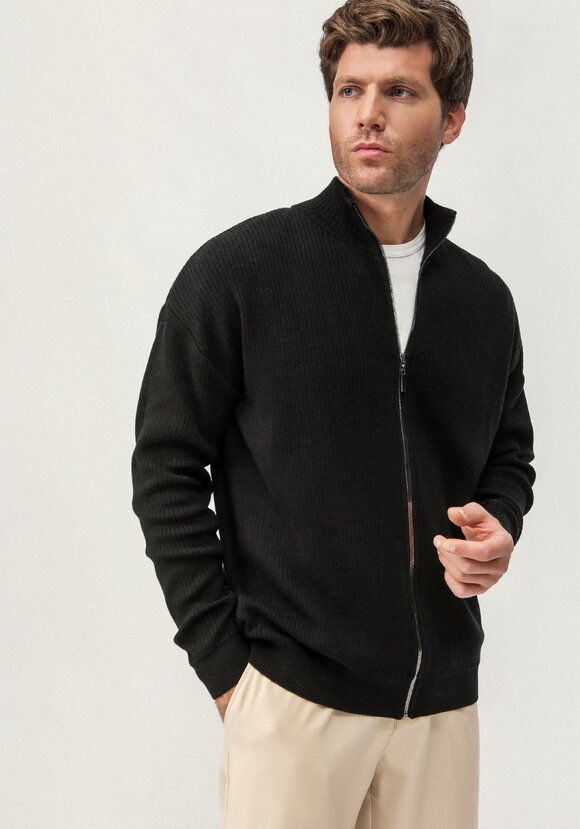 Жакет с воротником-стойкой шир.  580, рис. 15