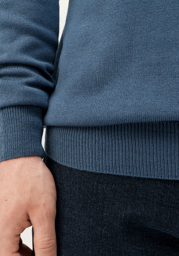 Джемпер вязаный с высокой горловиной шир.  580, рис. 13