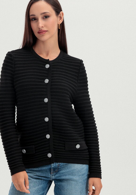 Пиджак в полоску на металлических пуговицах шир.  580, рис. 13