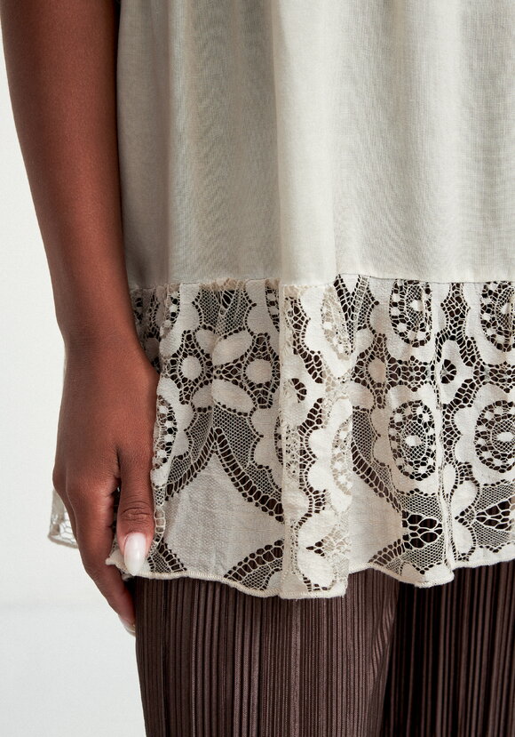 Туника ярусная кружевная шир.  580, рис. 7