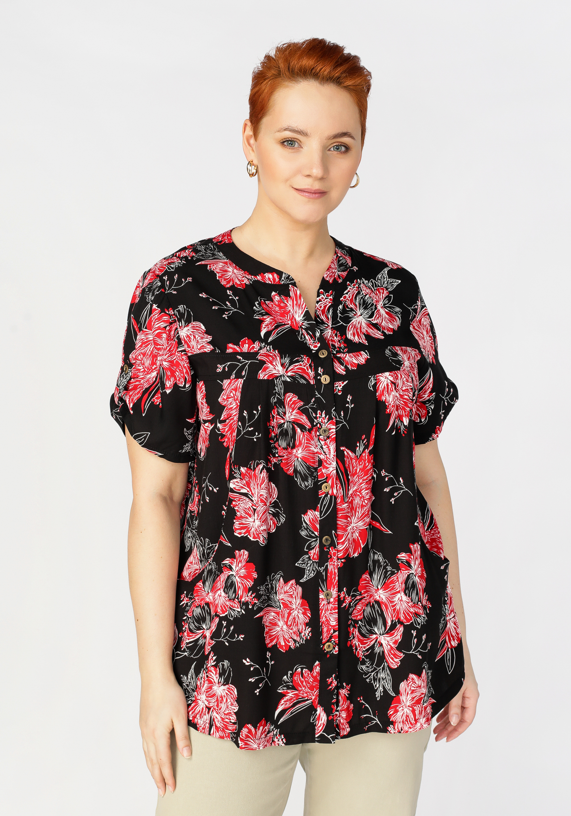 Блуза на пуговицах с принтом "Эльза", цвет черный, размер 50 - фото 1