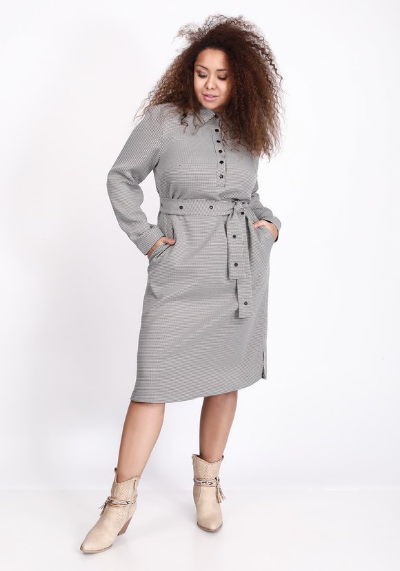 Платье с застежкой на кнопках шир.  580, рис. 1