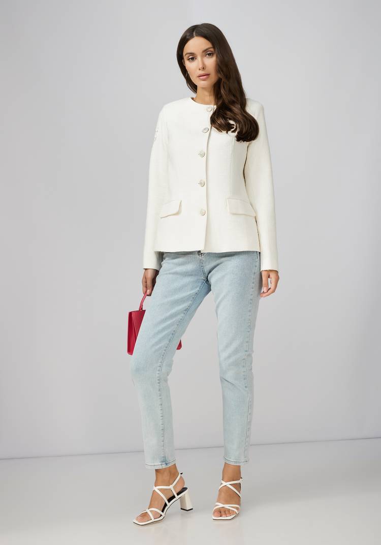 Жакет с вышивкой на рукаве шир.  750, рис. 10