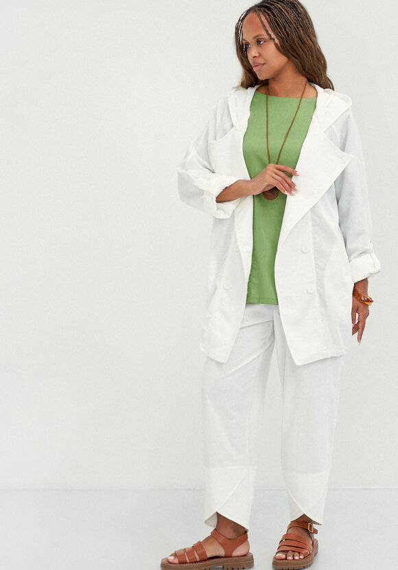 Пыльник с отделкой из шитья шир.  580, рис. 19