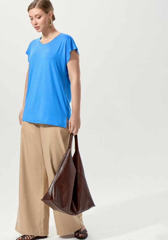 Блуза однотонная базовая без рукавов шир.  580, рис. 2