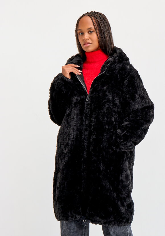 Пальто Вия шир.  580, рис. 25