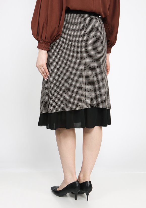 Юбка двухслойная шир.  580, рис. 6