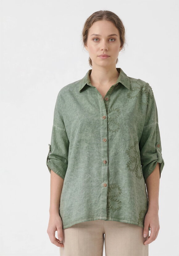 Блуза с объемным узором шир.  580, рис. 4