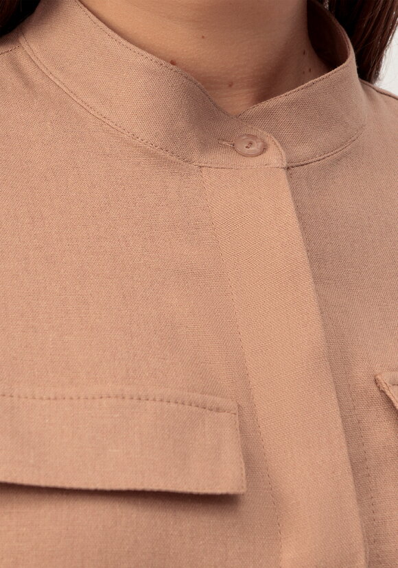 Платье-сафари А-силуэта шир.  580, рис. 13