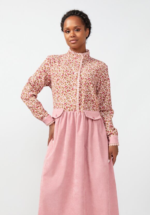 Платье из комбинированной вельветовой ткани шир.  580, рис. 2