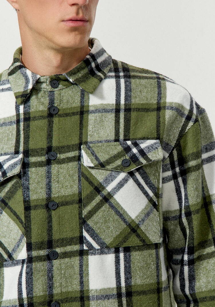 Рубашка в крупную клетку шир.  750, рис. 13