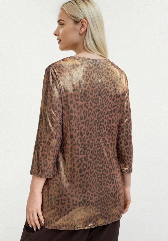 Блуза из ткани с голографическим принтом шир.  580, рис. 19