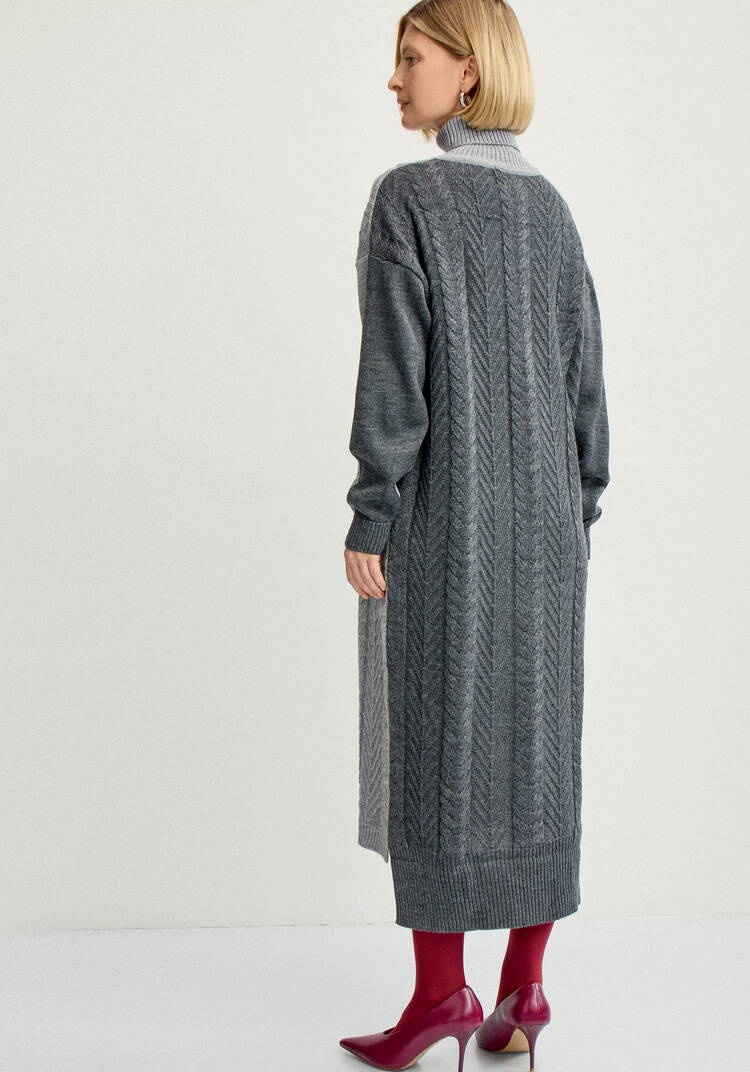 Платье двухцветное с фактурным рисунком шир.  750, рис. 9