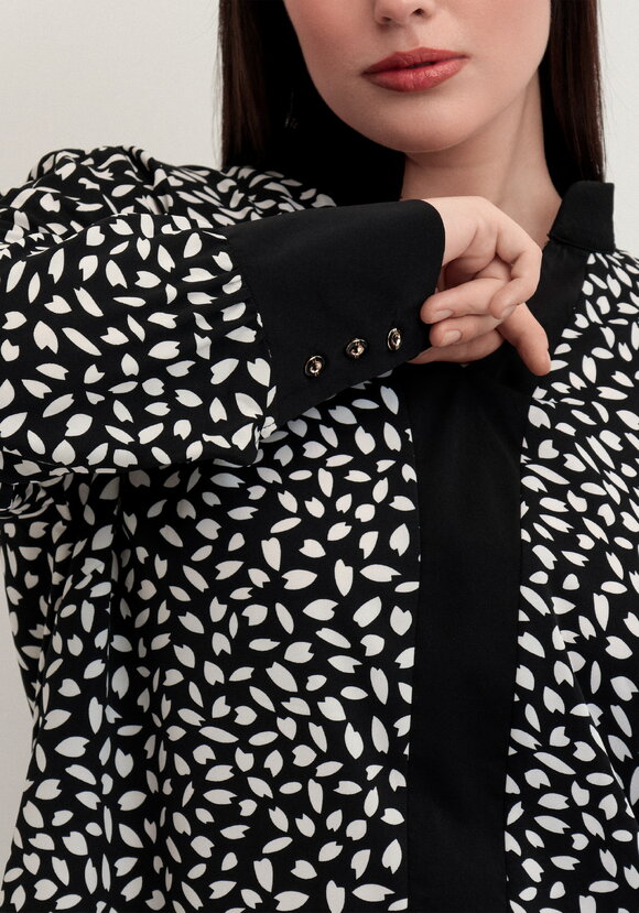 Рубашка с контрастными вставками шир.  580, рис. 13