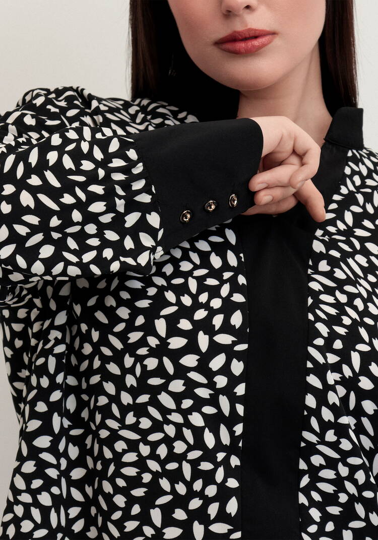 Рубашка с контрастными вставками шир.  750, рис. 13