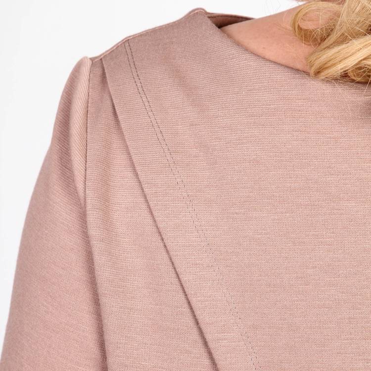 Блуза с запахом на спине шир.  750, рис. 15