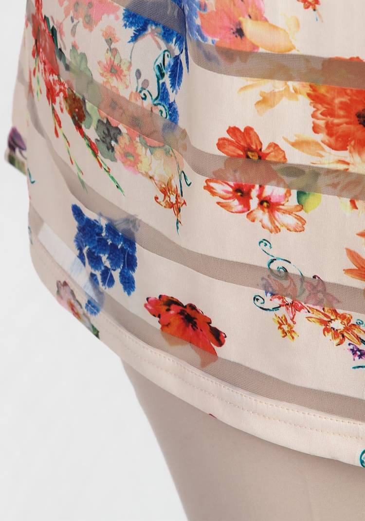 Блуза с цветочными вставками шир.  750, рис. 15