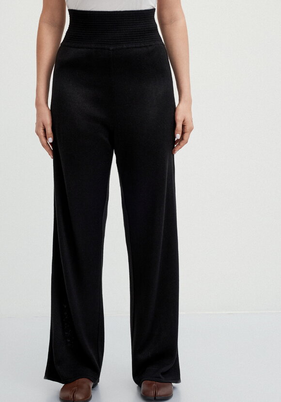 Брюки с широкой резинкой на поясе шир.  580, рис. 13