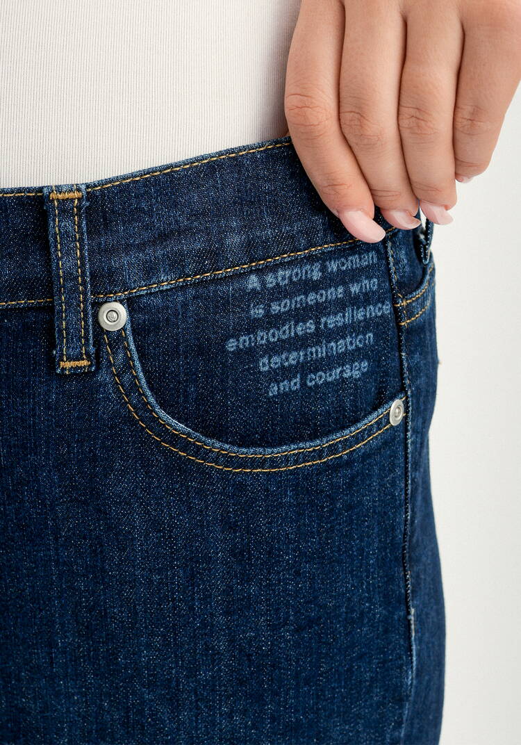 Джинсы прямые с принтом на кармане шир.  750, рис. 15