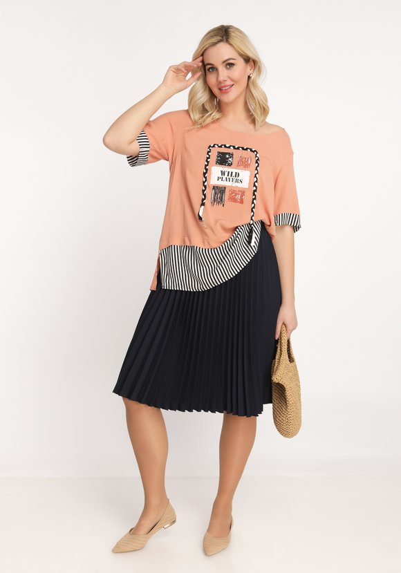 Блуза с принтом и контрастными вставками шир.  580, рис. 16