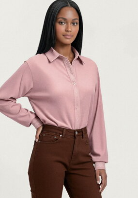 Рубашка из микровельвета с вышивкой