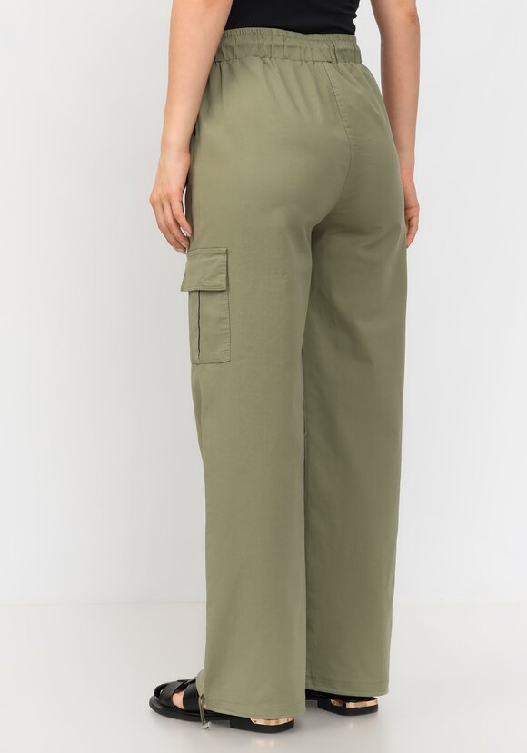 Брюки с боковыми карманами прямые шир.  580, рис. 3