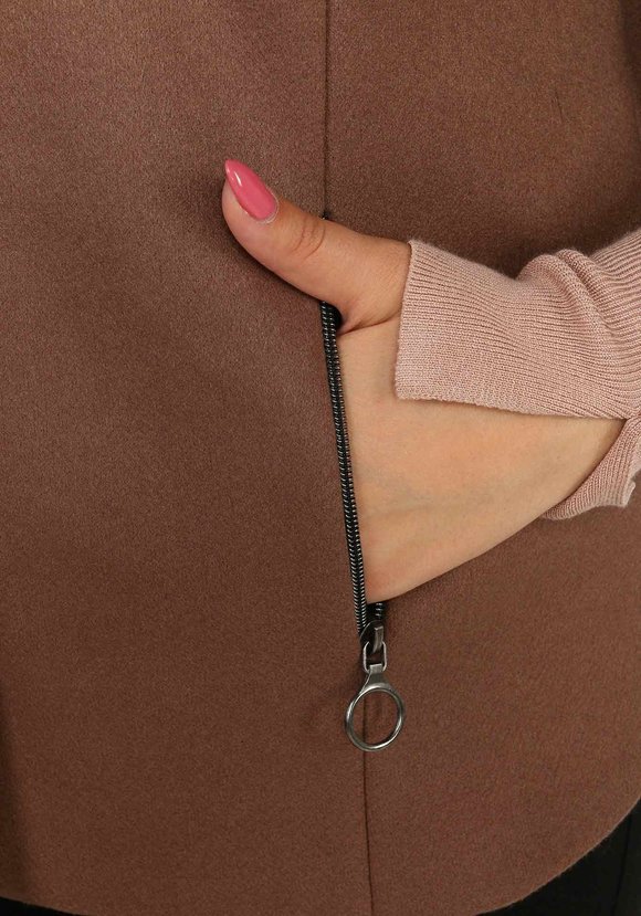 Куртка с меховым декором шир.  580, рис. 5