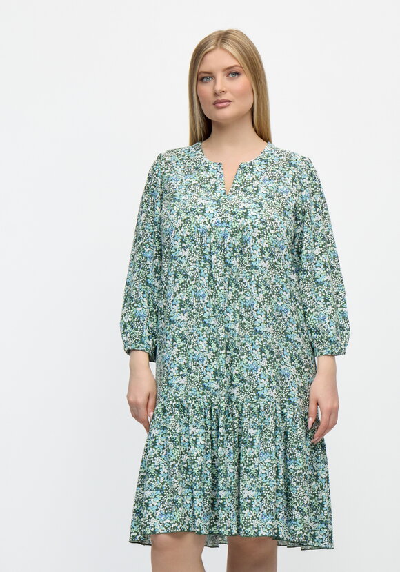 Платье Бaрхатный вечер шир.  580, рис. 16