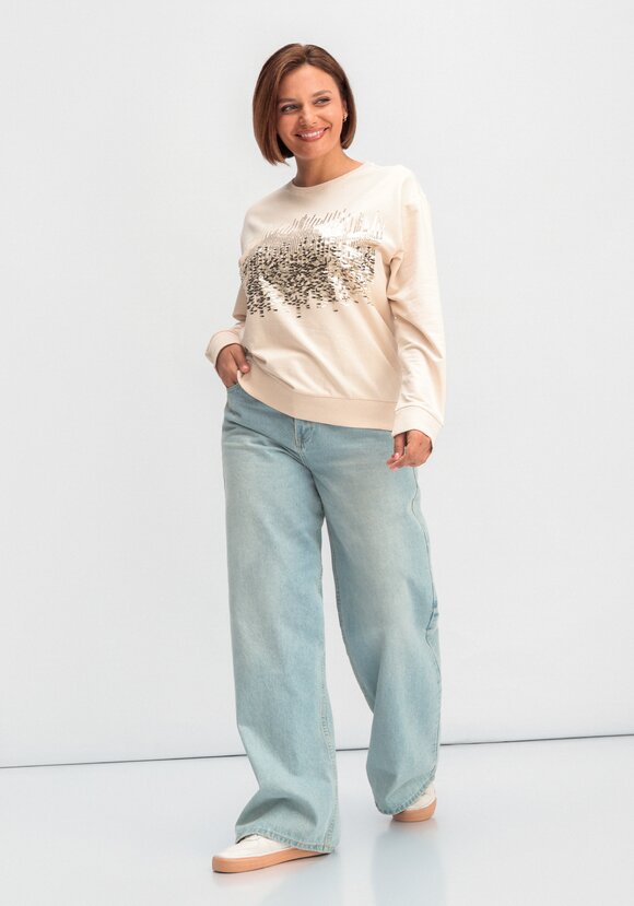 Свитшот с абстрактным рисунком из пайеток шир.  580, рис. 15