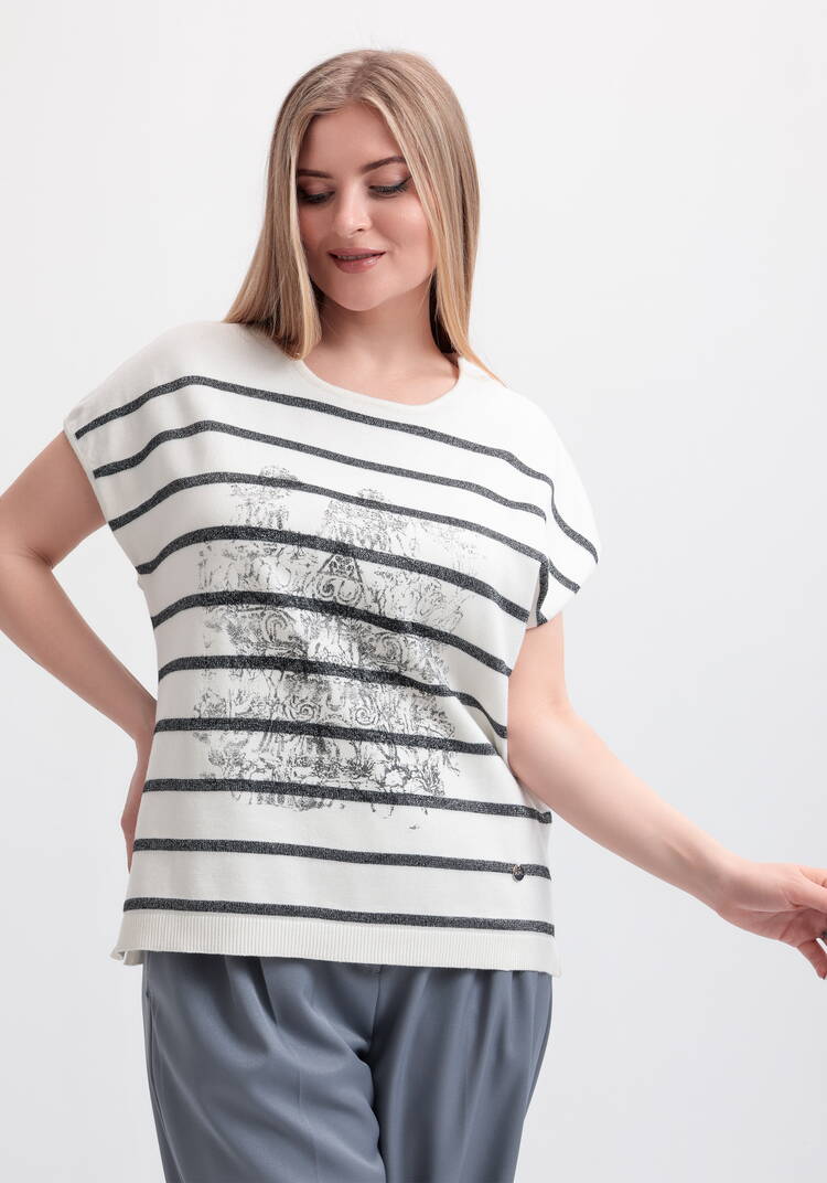 Блуза в полоску с рисунком шир.  750, рис. 16