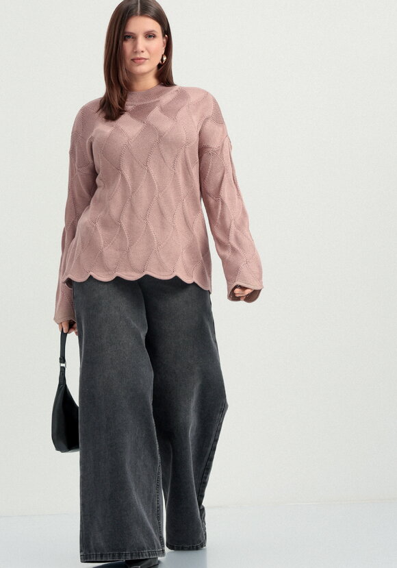 Джемпер с волнообразным краем и рисунком ромб шир.  580, рис. 2