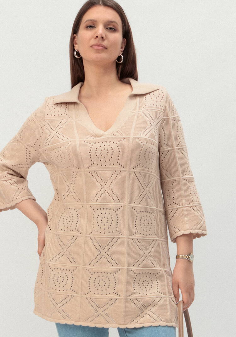 Туника с ажурным рисунком и воротником поло шир.  750, рис. 22