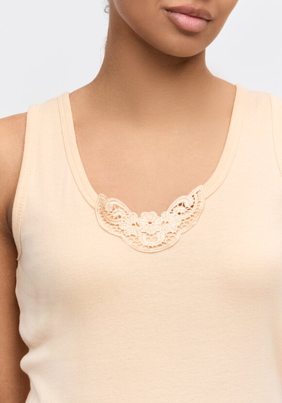 Майка из хлопка с кружевным шитьем шир.  580, рис. 8