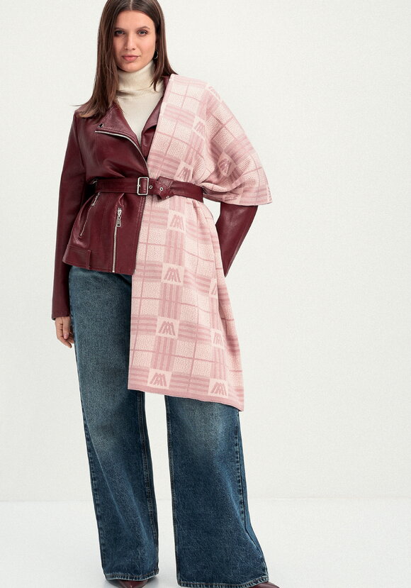 Палантин в клетку с монограммой шир.  580, рис. 14