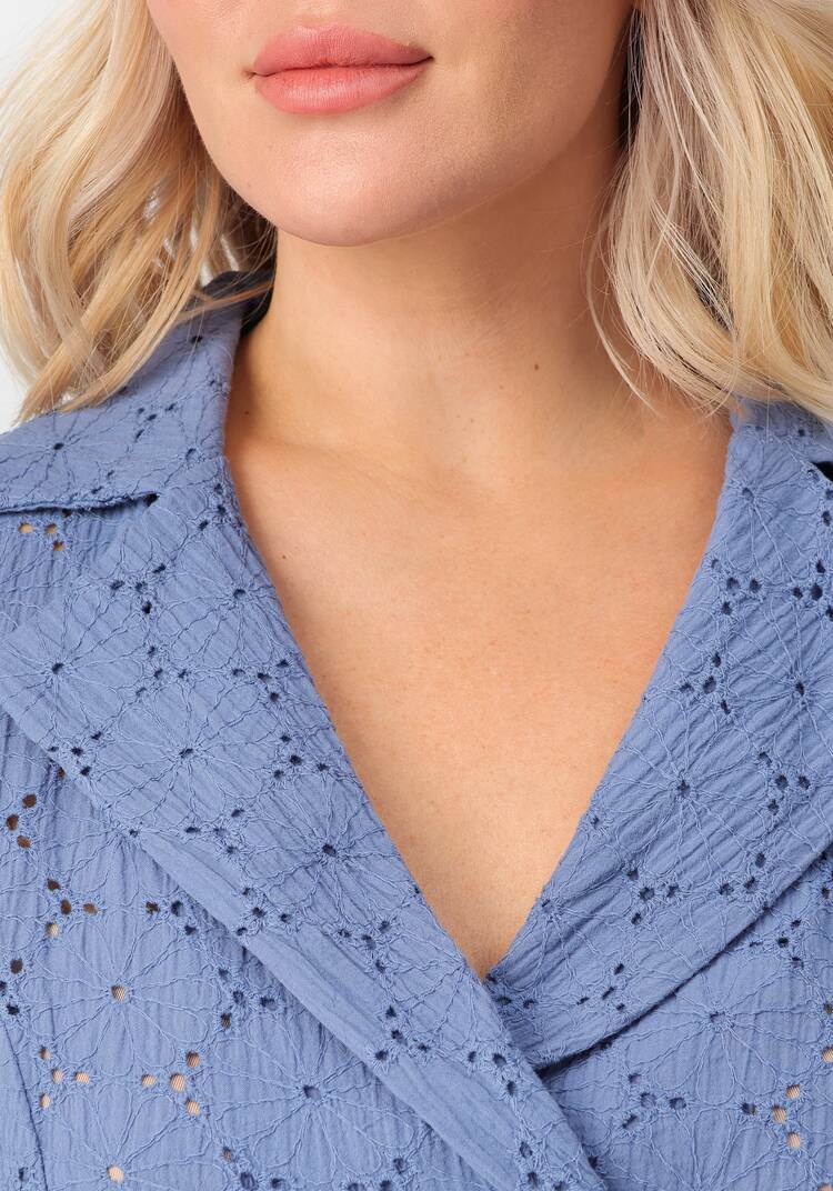 Платье с отложным воротником из шитья шир.  750, рис. 15