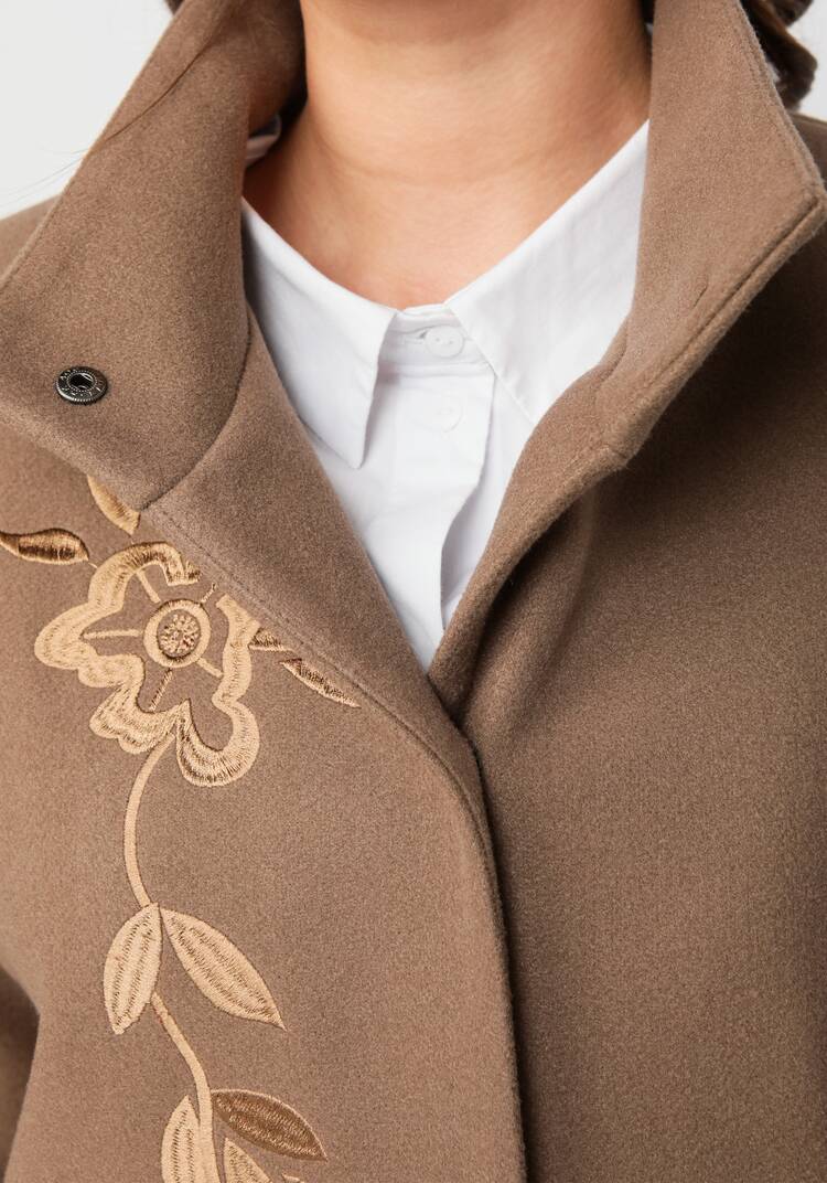 Пальто с вышивкой шир.  750, рис. 14